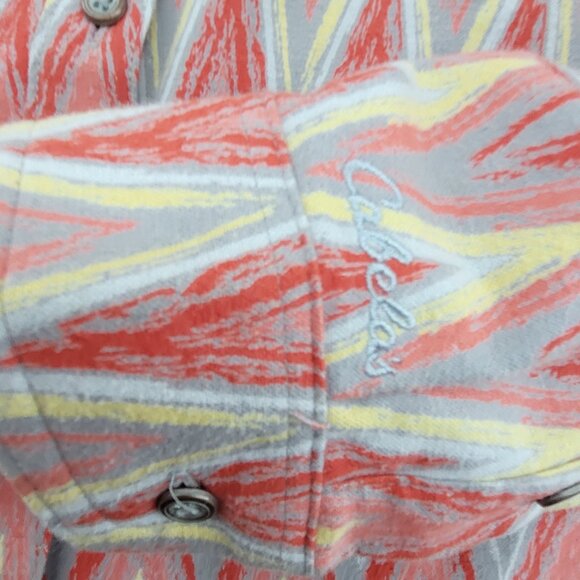 Cabela's Flannel Shirt Women's L Multicolor Chevron Long Sleeve Button Pockets - Picture 11 of 16